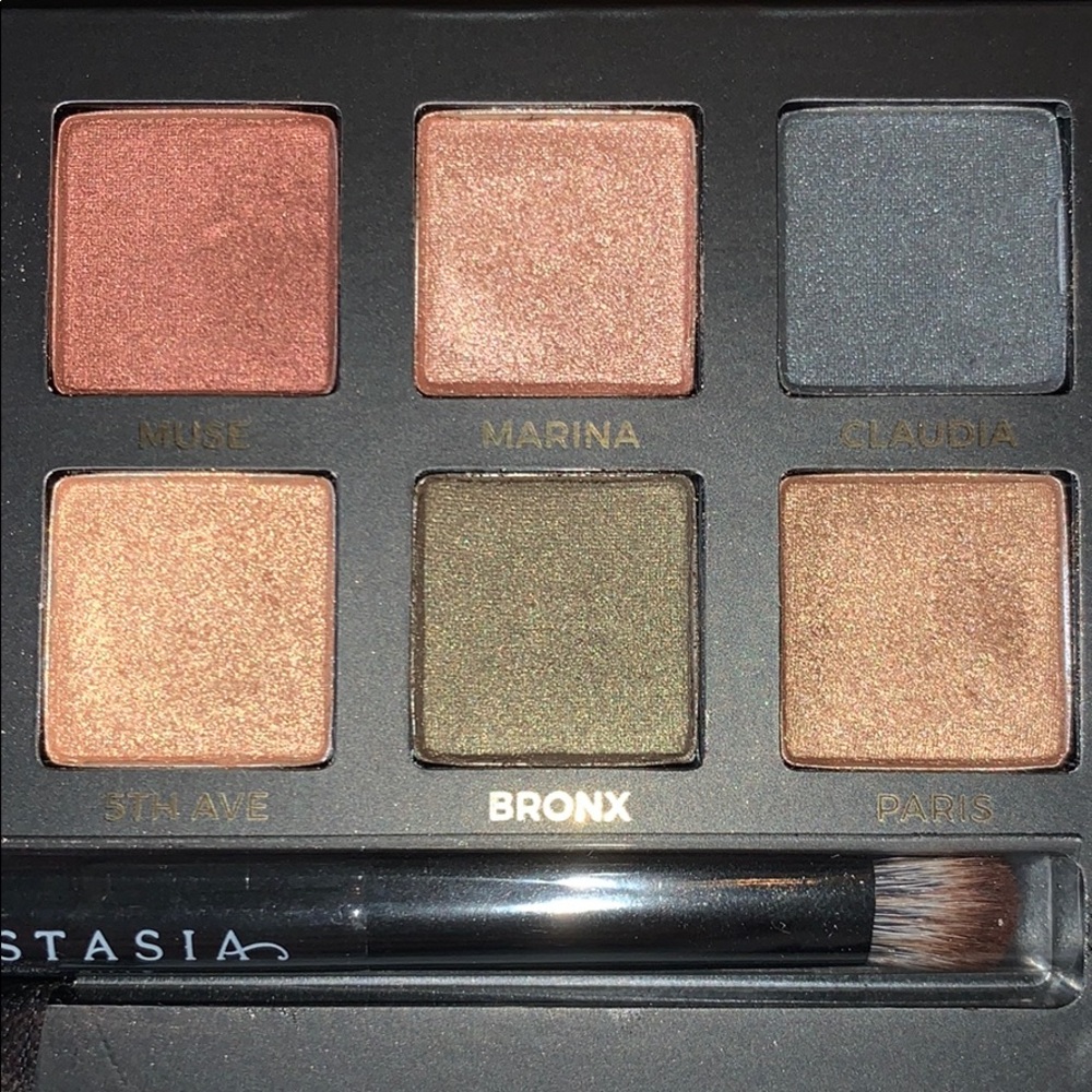 ABH Master Palette by Mario Authentic In Box - Picture 9 of 16